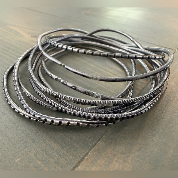 Bangle Bracelet Stack - Picture 5 of 7